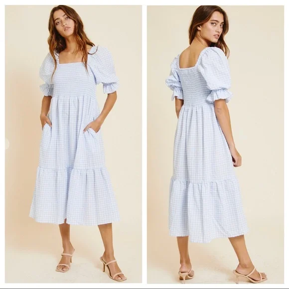 Hanna Chambray quarter Sleeve Tier Prairie Dress - Picture 2 of 3